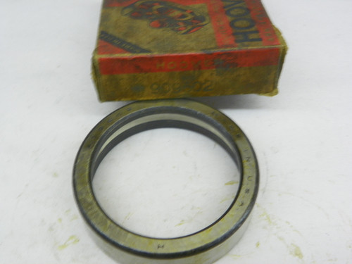 Hoover 909602 Bearing Race for vintage auto restoration. - Image 1