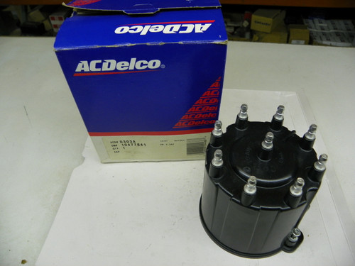 ACDelco D303A Distributor Cap for vintage vehicle restoration - Image 1