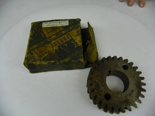GM 839259 Crankshaft Gear for vintage auto restoration - Image 1