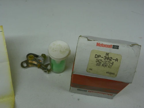 Motorcraft DP-302-A Distributor Point Kit for vintage auto restoration. - Image 1