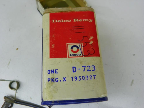 Delco Remy D-723 1950327 Generator Brush Set for vintage auto restoration - Image 2