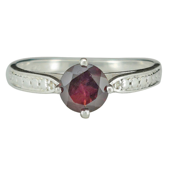 Faceted garnet sterling silver ring.