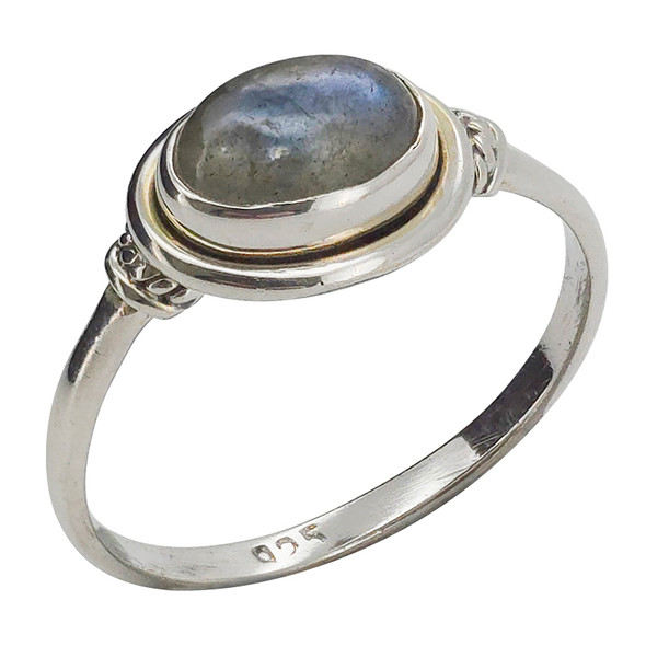 Labradorite Sterling Silver Ring