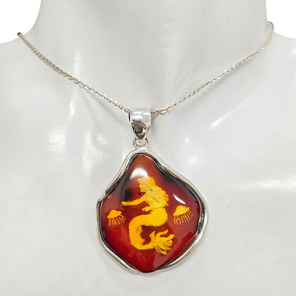 Mermaid Cameo Amber Sterling Silver Pendant
