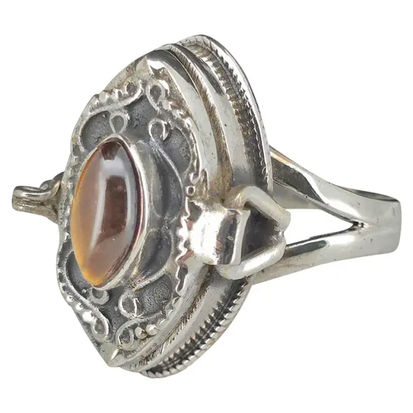 Tiger's Eye Locket / Poison Ring 6890