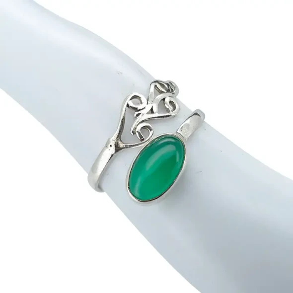 Green Onyx Leaf Design Silver Adjustable Ring