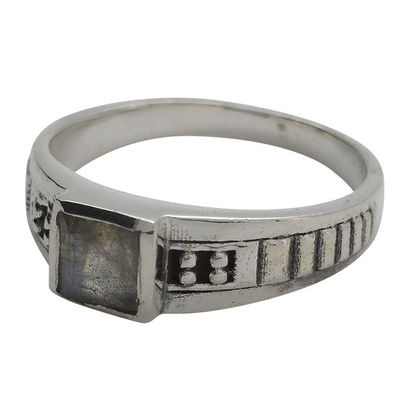 Labradorite Sterling Silver Ring