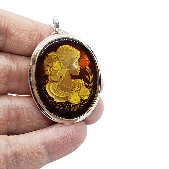 Carved Lady Amber Cameo Silver Pin/Pendant