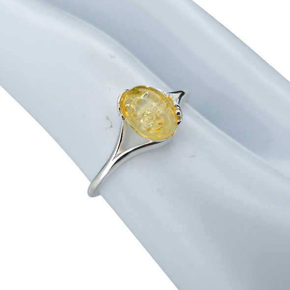 Citrine Amber / Flower Design Sterling Silver Ring