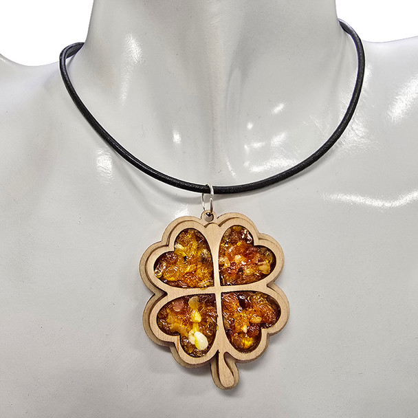 Four-Leaf Clover Multicolor Amber Wooden Pendant
