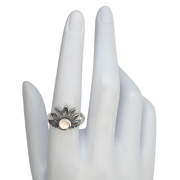 Mother-of-Pearl Sterling Silver Leaf-Design Ring