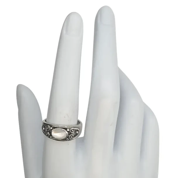 Mother of Pearl Sterling Silver Ring