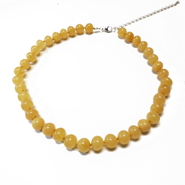 Antique Amber Beaded Necklace 15"
