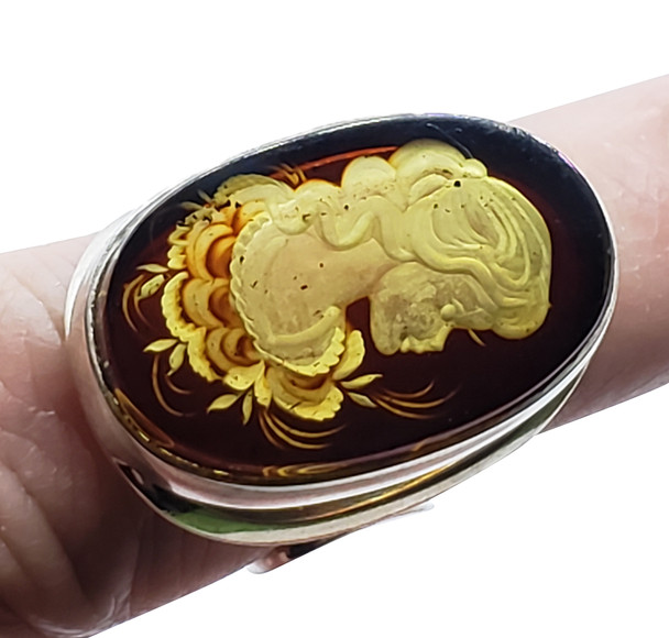 Carved Lady Cameo Amber Silver Adjustable Ring