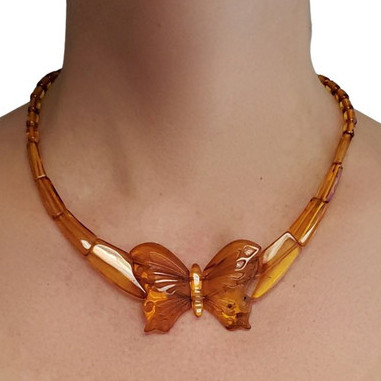 Butterfly Amber Beaded Necklace 18''