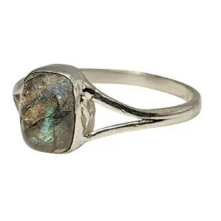 Labradorite Sterling Silver Ring