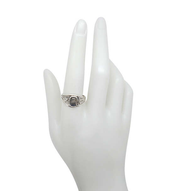 Labradorite Sterling Silver Ring (R-LB-6103-R)