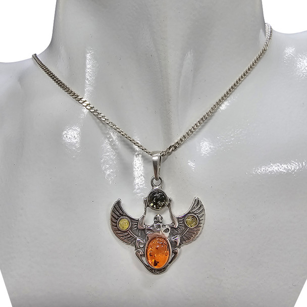 Egyptian Winged Scarab Beetle Pendant (P-MT-6494)