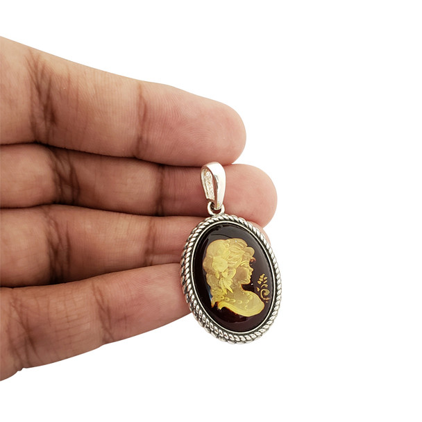 Cameo Amber Sterling Silver Lady Pendant