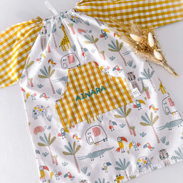 Bata Escolar Personalizada – Diseña tu Combinación – Colección Encanto