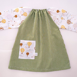 Bata Escolar Personalizada – Diseña tu Combinación – Colección Encanto