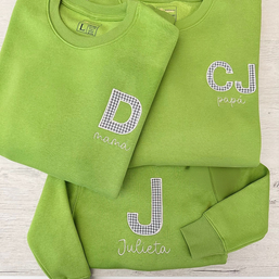Sudadera adultos bordada con nombre – más colores