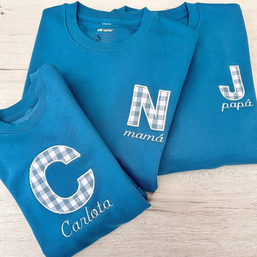 Pack dos Sudaderas adulto y niño bordadas con nombre – más colores