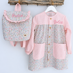 Bata Escolar Personalizada Botones – Diseña tu Combinación – Colección Esencia