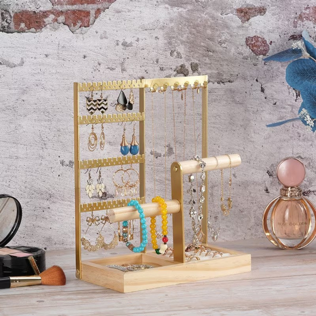 earring organizer