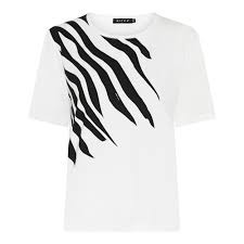 Black and white tribe pattern t-shirt