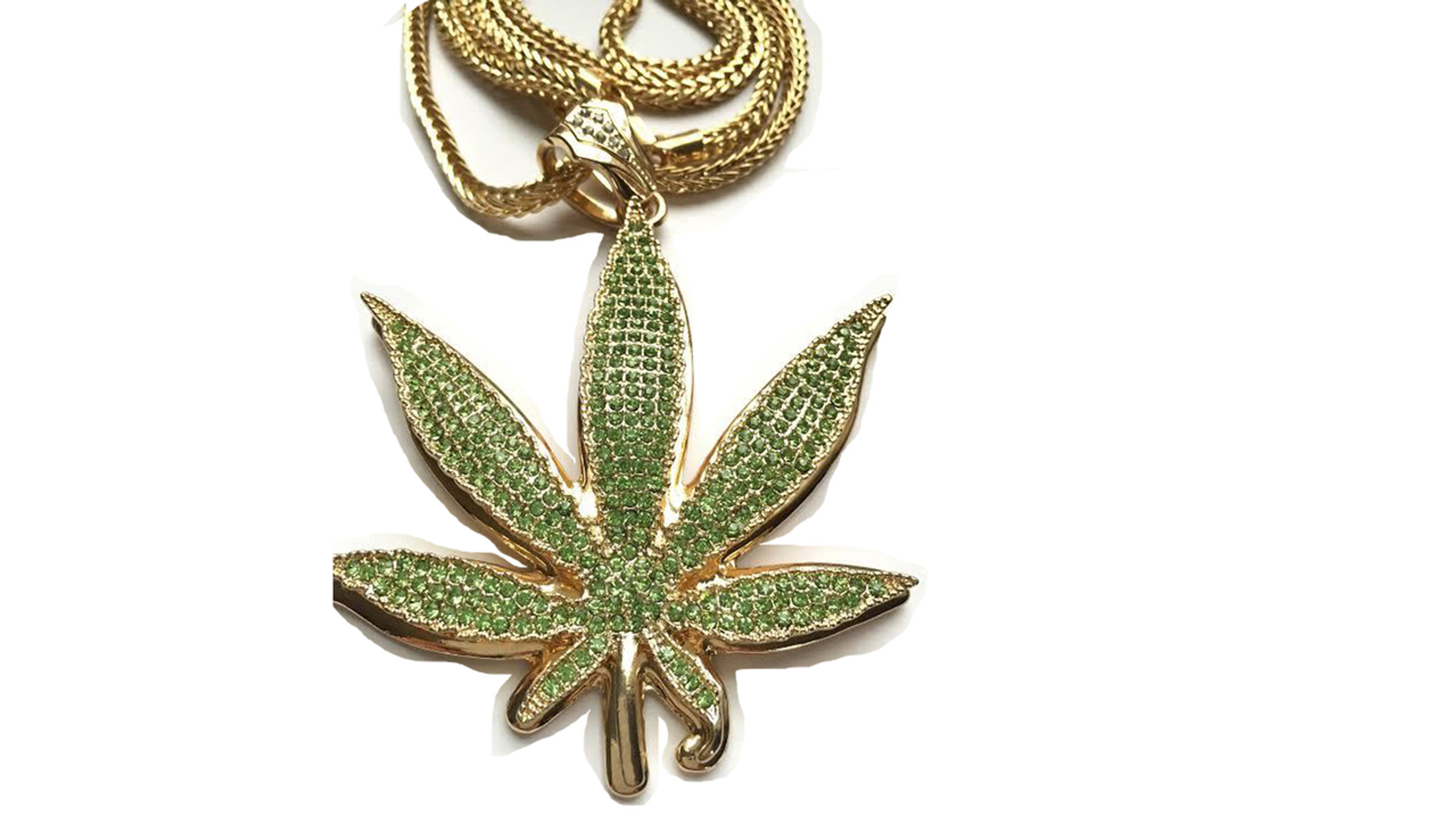 Iced out weed chain Clearance