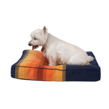 Pendleton Grand Canyon Napper Pet Bed (2)
