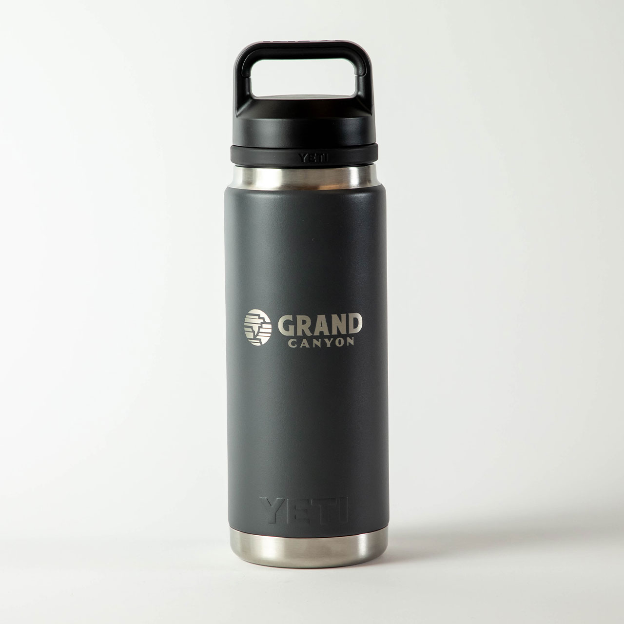 YETI Rambler 26 oz Chug Bottle Grand Canyon Charcoal