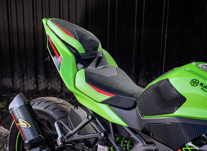 LUIMOTO RIDER AND/OR PASSENGER SEAT COVERS FOR KAWASAKI Ninja ZX