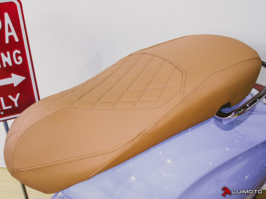 Single Seat for Vespa 50-125 brack with gray welt ベスパ シングル