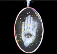 Finding Spiritual Protection With a Hamsa Pendant