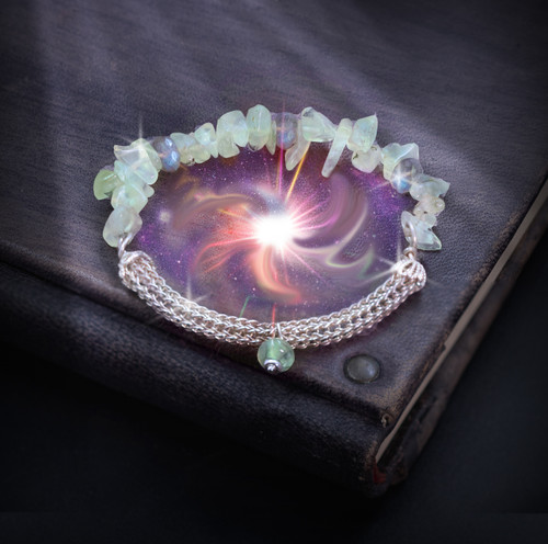 Shaman's Power Divination Bracelet - Helps you sense your future. Prehnite. Labradorite. Genuine Silver Viking's Weave.
