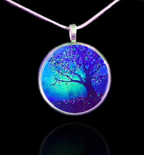 Firefly Tree Energy Pendant - Connect to the other side.