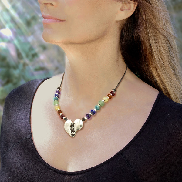 Love Magnet™ - 7 Chakra Heart Necklace - Attracts love's energies to your life.