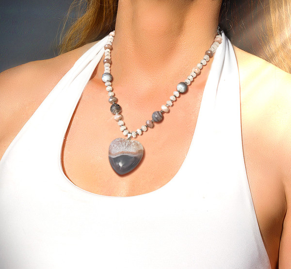 The Power Woman Confidence Necklace - Empowering agate geode, peach and white moonstone.