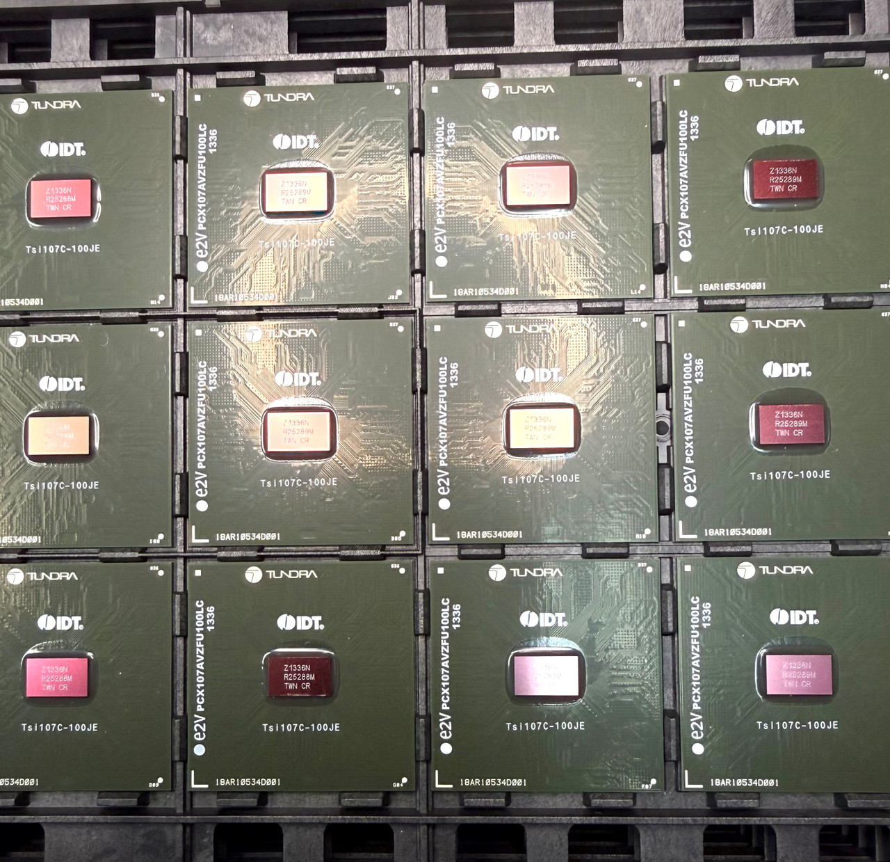 IDT PCX107AVZFU100LC TUNDRA E2V specialized, military-grade PCI Bridge and Memory Controller Integrated Circuit 


Key Technical Specifications
Function: Highly integrated PCI bridge and memory controller supporting 64-bit or 32-bit data pathways.
Maximum Frequency: 66 MHz.
Nominal Supply Voltage: 2.5 V DC (Operating range between 2.375V and 2.625V).
Operating Temperature: Extreme rugged range from -55 °C to 125 °C, denoting its military/aerospace specification grade.
Package/Case Type: 503-pin Flip-Chip Plastic Ball Grid Array (503-pin FCBGA / PBGA).