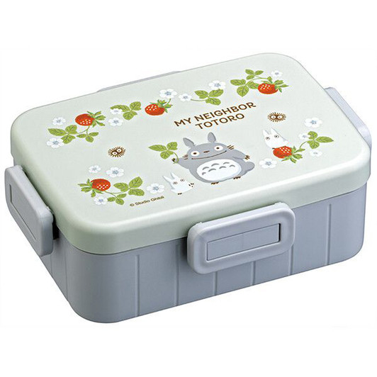 Japanese bento box: Totoro edition 💫💫💫 - - - - - - - - - - - - - 