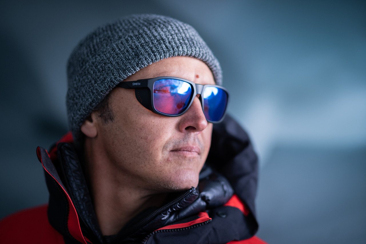 Smith Embark Unisex Sunglasses TNF Black/PC ChromaPop Polarized