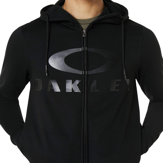 Lifestyle image 3 of Oakley Men's Bark Fz Zip Hoodie Sweatshirt Blackout Black Large LG L Poly/Cotton