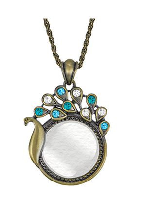 Peacock Pendant Magnifier