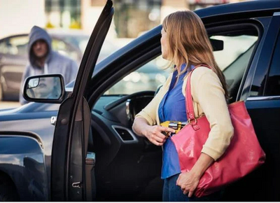 9 Life-Saving Tips for Women Who Concealed Carry 9 Life-Saving Tips for Women Who Concealed Carry