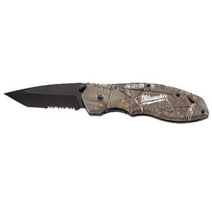 Milwaukee Camo Serrated Knife