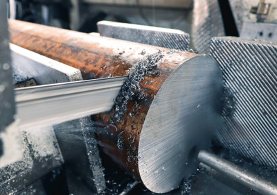 Choosing the Right Band Saw Blade for Your Material
