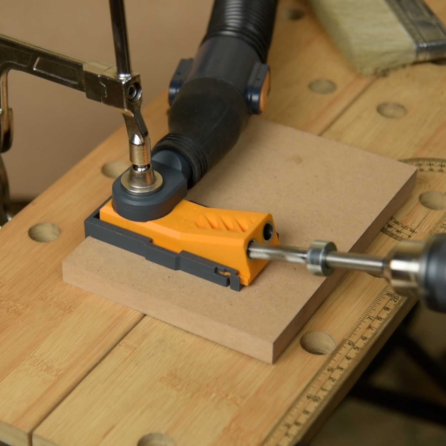 POWERTEC 71845 Twin Pocket Hole Jig Kit case configuration