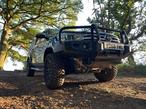 Steel Winch Bumper for TOYOTA HILUX (2015-2018) Mk8 Off Road 4x4 Bullbar Front